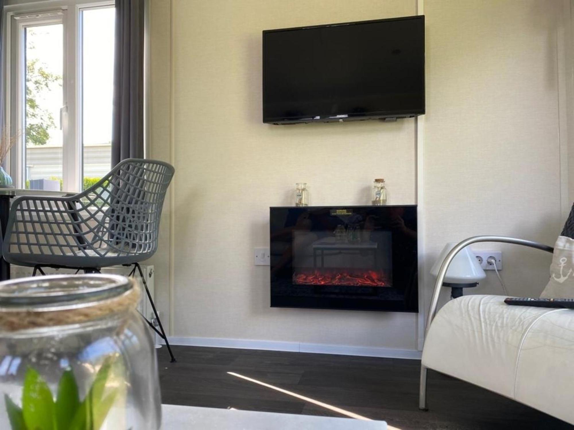 Natur Pur, O4 Neues Ferienhaus Natureingebunden, Familien- Und Hundefreundlich Eingezaeunt カラントスウオーフ エクステリア 写真